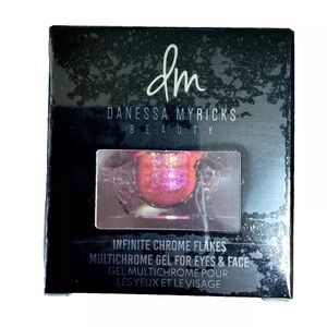 NWT Danessa Myricks Beauty Infinite Chrome Flakes Multichrome Gel in Starburst